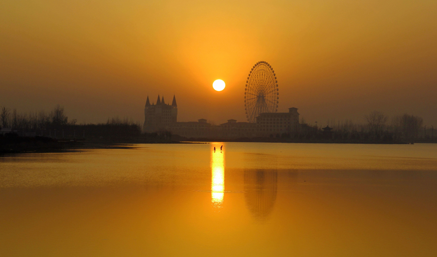 平阳湖日出  眉县魏金光 摄   18992792652.jpg