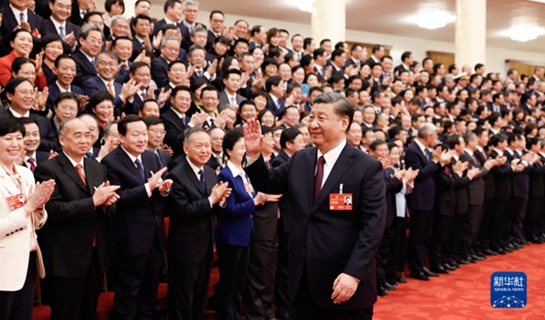 十四届全国人大一次会议在京闭幕 习近平发表重要讲话